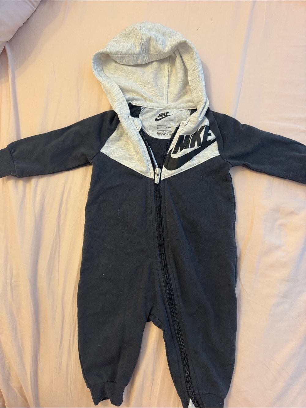 Nike 6 months Hooded One-Piece in Black and Gray